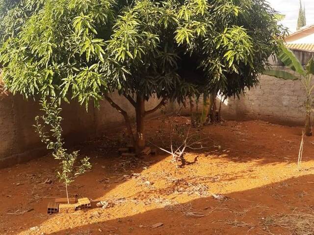 #246 - Casa para Venda em Bela Vista de Goiás - GO