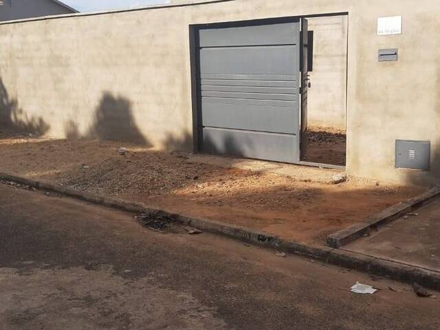 #246 - Casa para Venda em Bela Vista de Goiás - GO