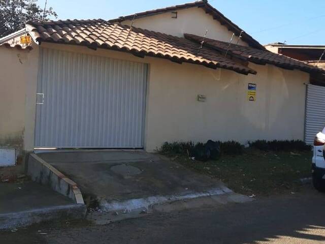 #276 - Casa para Venda em Bela Vista de Goiás - GO - 3
