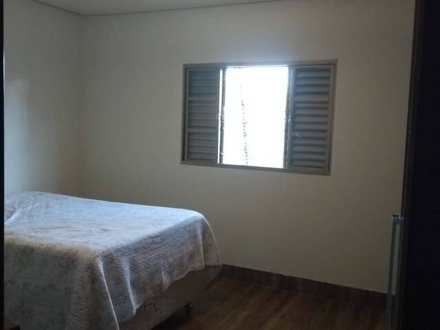 Casa para Venda em Bela Vista de Goiás - 4
