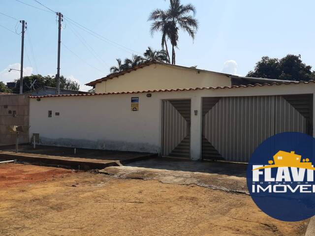 #303 - Casa para Venda em Bela Vista de Goiás - GO - 3