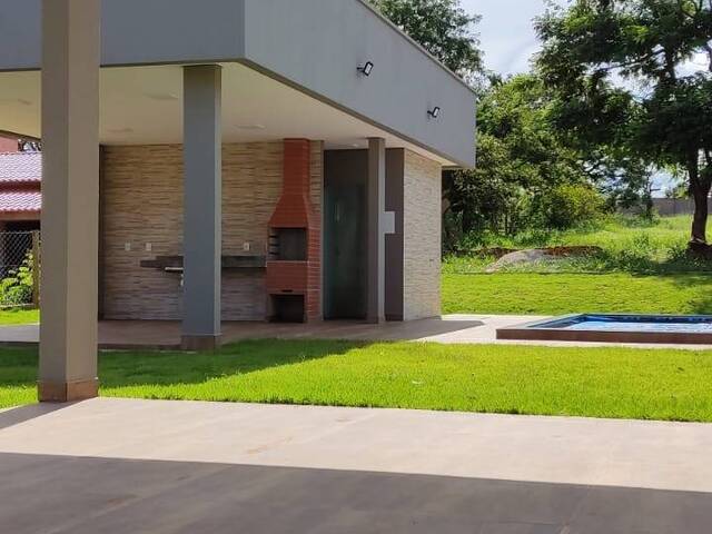 Casa para Venda em Bela Vista de Goiás - 2