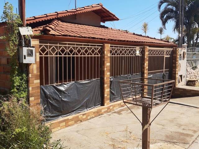 #373 - Casa para Venda em Bela Vista de Goiás - GO - 3