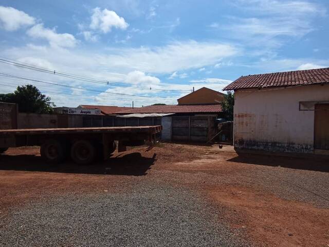 #450 - Casa para Venda em Bela Vista de Goiás - GO - 2