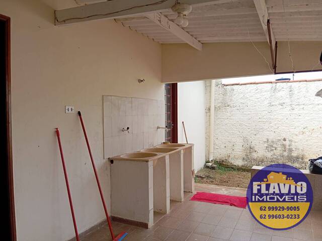 #556 - Casa para Venda em Bela Vista de Goiás - GO - 3