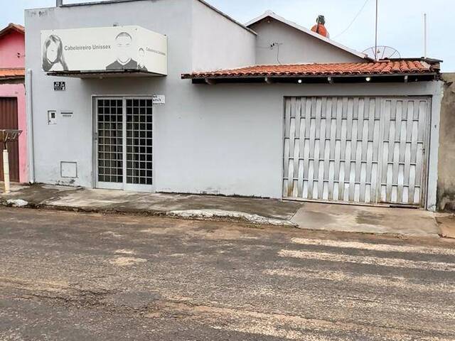 #565 - Casa para Venda em Bela Vista de Goiás - GO - 2