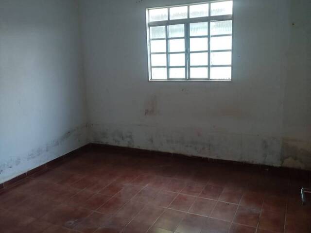 Casa para Venda em Bela Vista de Goiás - 4