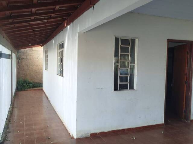 #562 - Casa para Venda em Bela Vista de Goiás - GO - 2