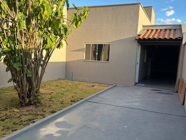 #595 - Casa para Venda em Bela Vista de Goiás - GO - 1