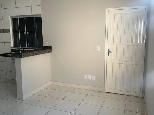 #595 - Casa para Venda em Bela Vista de Goiás - GO - 2