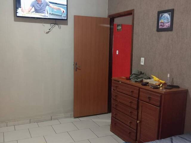 #598 - Casa para Venda em Bela Vista de Goiás - GO - 2