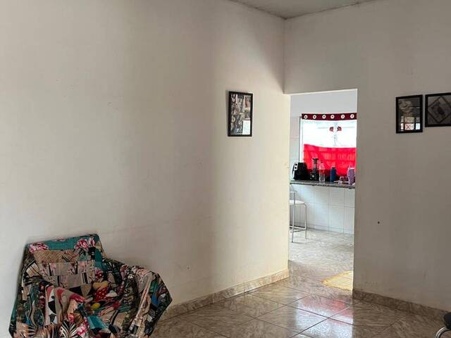 Casa para Venda em Bela Vista de Goiás - 4