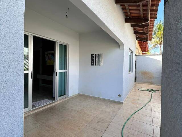 #622 - Casa para Venda em Bela Vista de Goiás - GO - 1