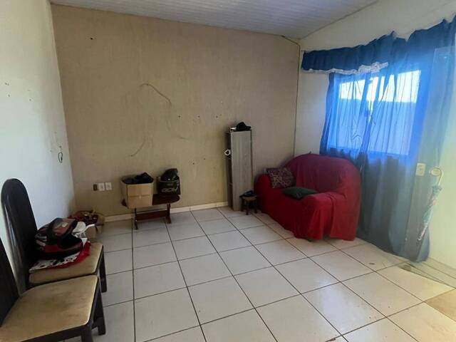 Casa para Venda em Bela Vista de Goiás - 4