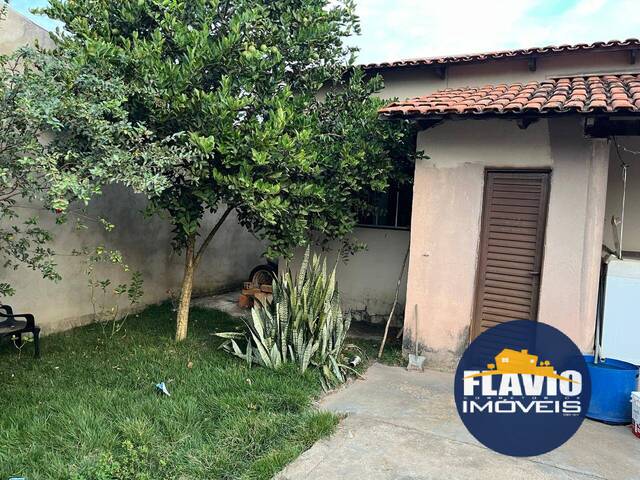 #639 - Casa para Venda em Bela Vista de Goiás - GO - 3