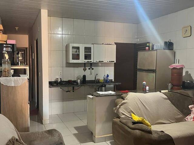 #645 - Casa para Venda em Bela Vista de Goiás - GO
