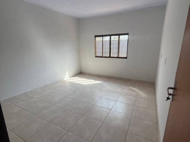 Casa para Venda em Bela Vista de Goiás - 4